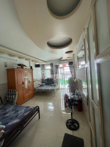 CHDV Đường Văn Cao  Tân Phú  130m2  Ngang Khủng Hơn 6m  20 Phòng Dòng Tiền 720 Triệu/ Năm - Nhỉnh