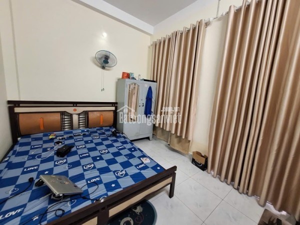 Bán nhà 3 tầng đường Số 8, Linh Trung, Thủ Đức, TP HCM. DT 106m2, sổ hồng riêng, giá 7.5 tỷ.