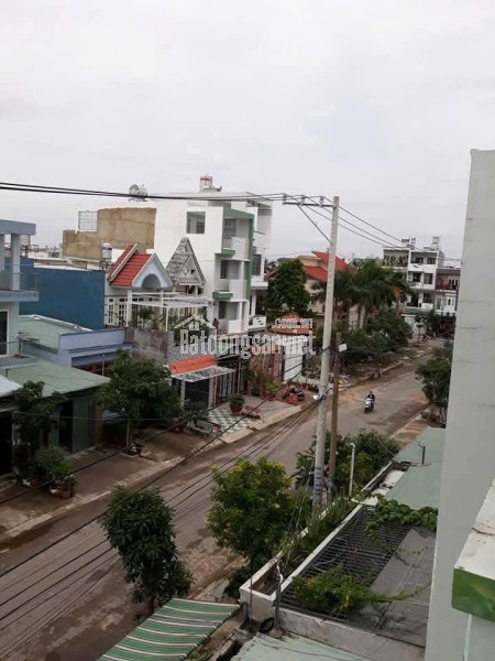 Bán nhà 1 trệt 2 lầu hẻm xe tải Phan Văn Hớn Bà Điểm Hóc Môn