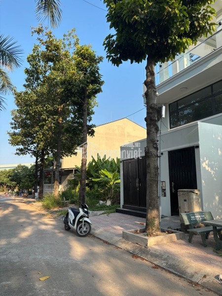 BÁN NHÀ KDC THANH THIẾU NIÊN BƯNG ÔNG THOÀN – 150M² – GIÁ 13.5 TỶ