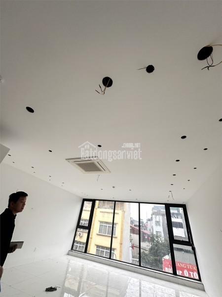 MẶT BẰNG ĐẸP- GIÁ TỐT -Cho Thuê Mặt Sàn Kinh Doanh Tầng 4 Mặt Phố Trung Phụng, Đống Đa, Hà Nội