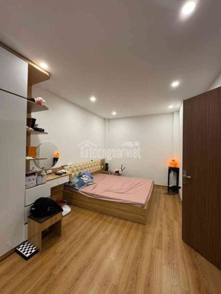 Hiếm Tây Mỗ 14 tỷ 81m mặt tiền 5m ô tô đỗ cửa,sổ đỏ