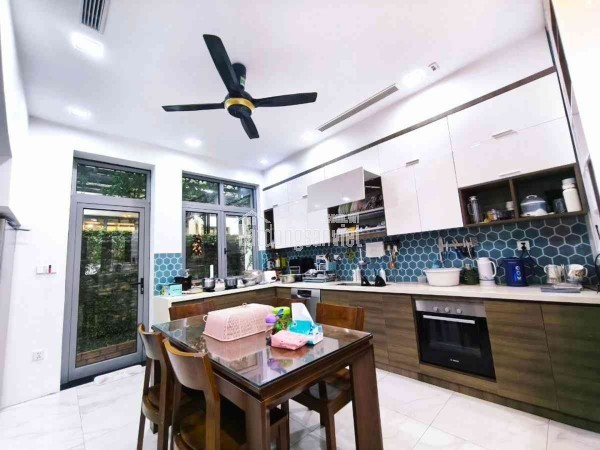 ĐẤT THẬT khu đấu giá Huỳnh Cung Thanh Trì 21 tỷ 92m vỉa hè ô tô