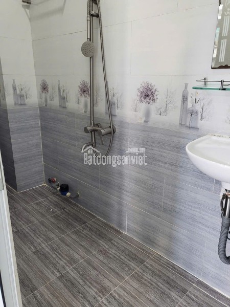Cho thuê nhà hẻm xe tải 3 lầu 1 sân thượng 61/1 Thăng Long Tân Bình (cũ )