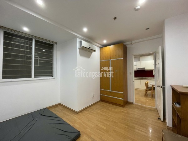 Mình cần bán căn hộ Khánh Hội 3, Bến Vân Đồn, Quận 4, giá: 5.3 tỷ, 2 PN, sổ hồng