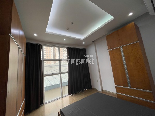 Mình cần bán căn hộ Khánh Hội 3, Bến Vân Đồn, Quận 4, giá: 5.3 tỷ, 2 PN, sổ hồng