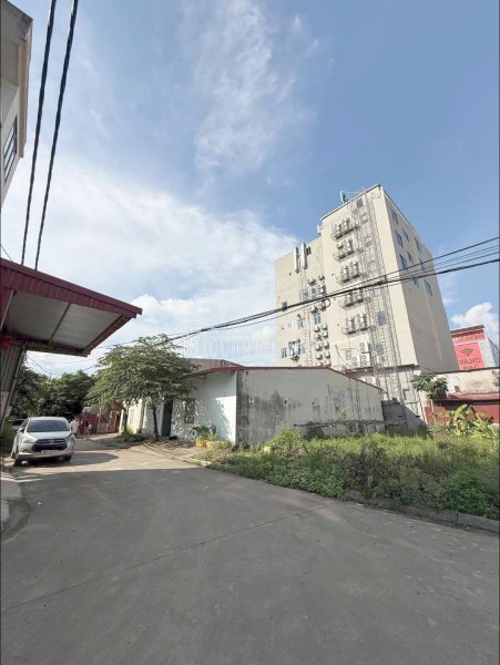 CMT8 – TÂN BÌNH – NHÀ MỚI ĐẸP – GẦN CHỢ PHẠM VĂN HAI - TẶNG NỘI THẤT XỊN - GIÁ 4.2 TỶ