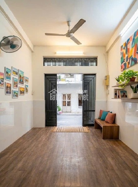 Nhà mặt tiền Chấn Hưng, gần Cách Mạng Tháng 8, QUẬN TÂN BÌNH, 4.6x23m (108 m2), 28.5 tỷ