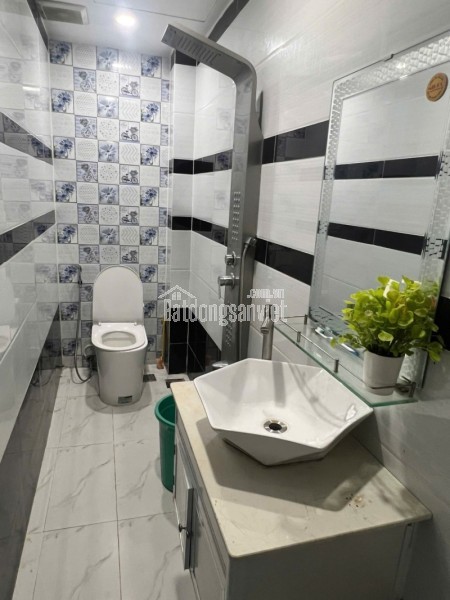 Bán nhà  đường Số 39, P. Bình Trưng Tây, Q.2, Thủ Đức, TP HCM. DT 94m2, 4 tầng, giá 11,39  tỷ.