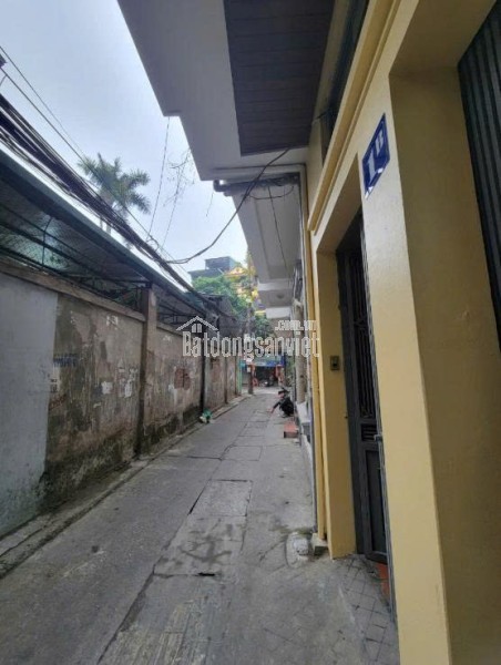 CC CẦN CHO THUÊ PHÒNG TẦNG 4 TẠI PHỐ CHỢ KHÂM THIÊN - ĐỐNG ĐA - HÀ NỘI.