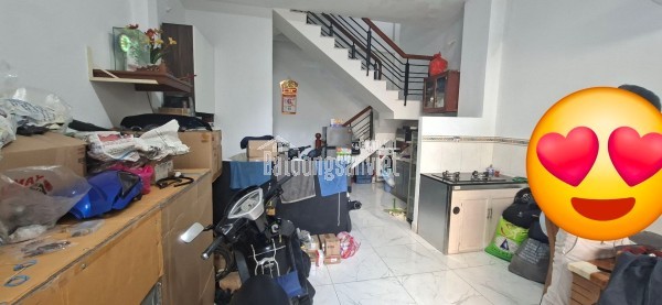 Nhà 3 Tầng ngang 4,5m rộng rãi, cách Mặt tiền đường Cô Giang tầm 50m,