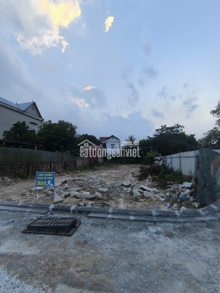 Bán Đất 352m2 - Lô góc ngã 4 (3 mặt tiền) tại Nguyên Khê - Đông Anh - Hà Nội