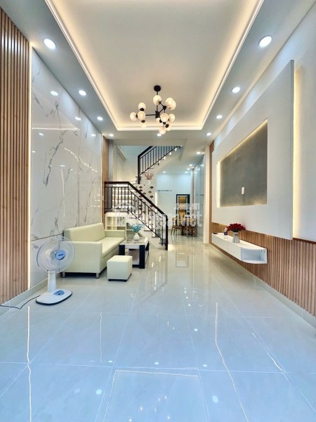 NHÀ MỚI ĐẸP FULL NỘI THẤT - SÁT VÁCH SÂN BAY - CHỈ 5.48