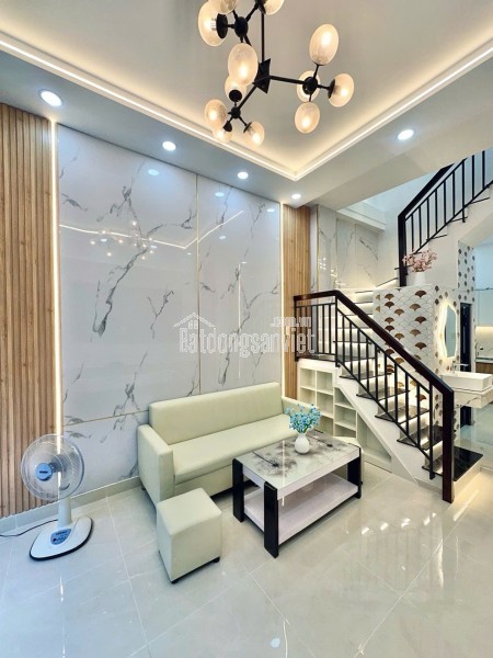 NHÀ MỚI ĐẸP FULL NỘI THẤT - SÁT VÁCH SÂN BAY - CHỈ 5.48