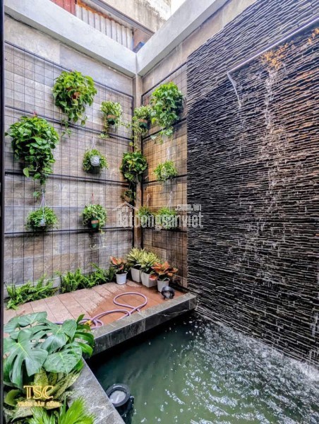 Nhà độc lập ô tô đỗ cách nhà 10m sân vườn sau siêu rộng siêu thoáng tại Thiên Lôi Aeon Mall