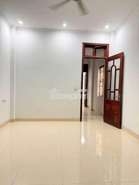 CHO THUÊ NHÀ RIÊNG NGÕ 319 TAM TRINH, PHƯỜNG TÂN MAI , HÀ NỘI – Ô TÔ VÀO NHÀ