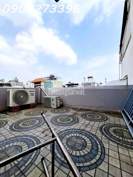 HẺM 4M, Ô TÔ LÝ THUYẾT, 30M2 , 3 TẦNG CÓ SÂN THƯỢNG MỚI ĐẸP, LẠC LONG QUÂN TÂN BÌNH GẦN QUẬN 10,