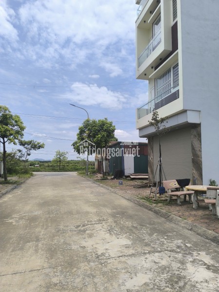 Hiếm! Lô Đất đấu giá 80m2 còn sót lại tại Nguyên Khê - Đông Anh - Hà Nội. Giá: 85tr/m2