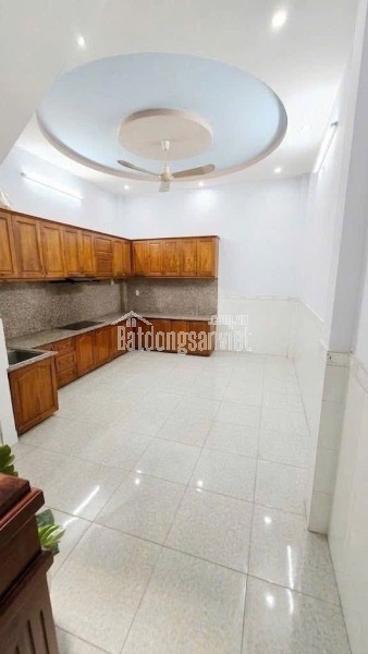 NHÀ BÌNH TÂN GIÁ ĐẦU TƯ - HẺM XE HƠI THÔNG - CƠ HỘI HIẾM CÓ!