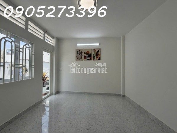 HẺM THÔNG SÁT XE HƠI - LẠC LONG QUÂN P8 TÂN BÌNH - THÔNG SỐ VÀNG NGANG KHỦNG NỞ HẬU 5 x 4.8 - 3