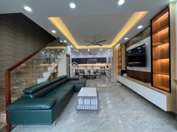 Bán nhà mặt phố đường Số 14, Phước Bình, Q9, Thủ Đức, TP HCM. DT 88m2, 3 tầng, giá 10,95  tỷ.
