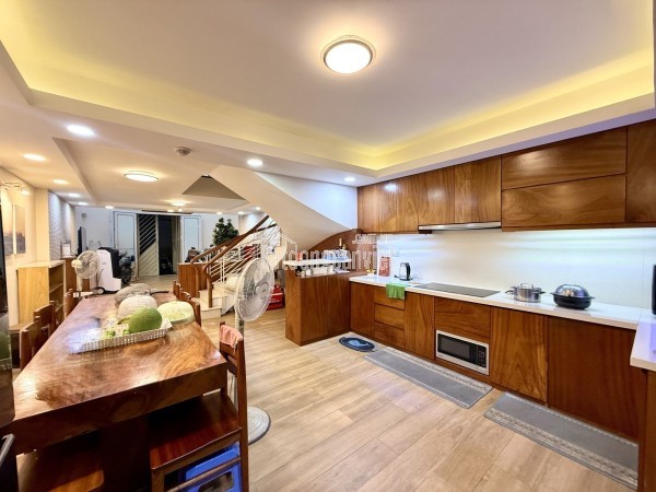 BÁN NHÀ LÝ THẢI TỔ QUẬN 10, 95M2 NGANG 5.
