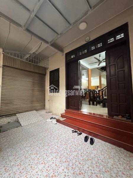 Bán nhà 7 tầng thang máy, mặt phố Hoàng Ngân. Gara ô tô vỉa hè kinh doanh, mặt tiền rộng đẹp