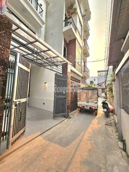 NGỌC THỤY – LONG BIÊN  - 7 TẦNG THANG MÁY -GA 2 Ô TÔ - KINH DOANH ĐỉNH- FULL NỘI THẤT NHẬP KHẨU
+
