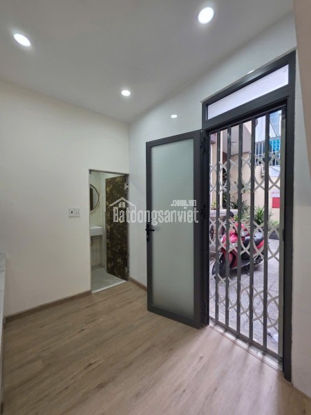 MẶT TIỀN KINH DOANH CÁCH MẠNG THÁNG 8, QUẬN 10, GẦN MẶT TIỀN