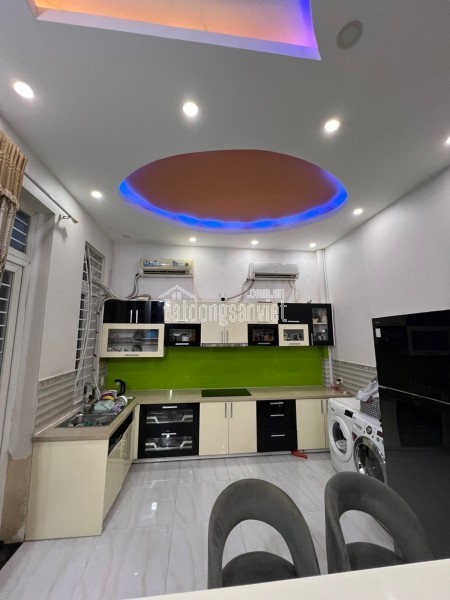 SIÊU PHẨM NHÀ ĐẸP HOÀN THIỆN - XE HƠI NGỦ TRONG NHÀ  - SỔ ĐẸP VUÔNG VỨC -  60M2 - 4x15M - HẺM XE