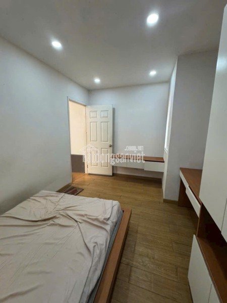 Bán Nhà 2 Tầng Trần Xuân Soạn, Quận 7 chỉ 3 phút lên cầu, Chỉ 4,x tỏi