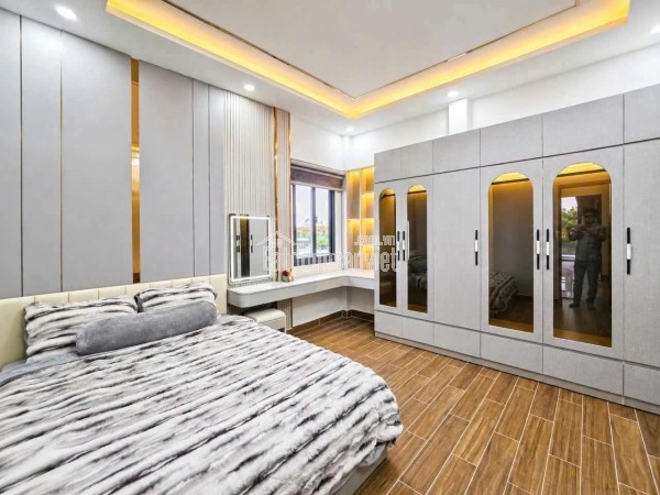 NHÀ VỪA Ở VỪA KINH DOANH, HẺM XE HƠI HUỲNH TẤN PHÁT, 4X16M, 5.75 TỶ
