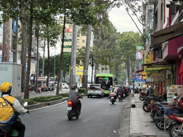 SIÊU PHẨM QUẬN 10, NGUYỄN CHÍ THANH P.3, CHỈ 28 TỶ