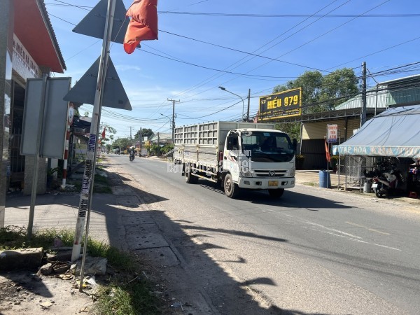 Bán nhà MT đường 19 khu Coopmart Tên Lửa, DT 4,5x15m, 1T3L giá 16 tỷ. LH 0938 703 545