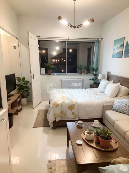 **Bán nhà mặt tiền Phùng Văn Cung. phường 4, Phú Nhuận (4*7) nở hậu