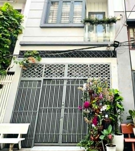 Nhà phố mới, đẹp Tam Bình - 4 Tầng – Nhỉnh 5,5 tỷ - Đường xe tải - Ôtô đậu trước nhà