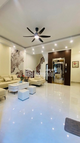 💥HÀNG HIẾM NGỌC THUỴ - LONG BIỂN- PHÂN LÔ - 7 TẦNG THANG MÁY - Ô TÔ GẦN- NGÕ RỘNG THOÁNG-NHÀ MỚI