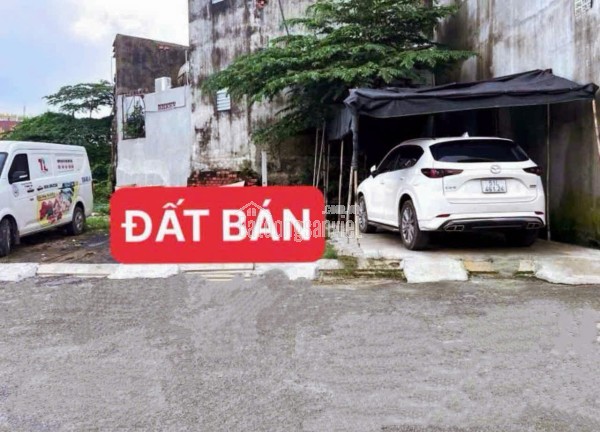 Nhà phố mới đẹp, 2 Tầng – Linh Đông - 60m2 –Nhỉnh 5 tỷ - Đường 5m – KDC sầm uất
