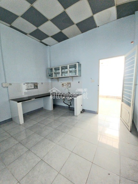 Sát mặt tiền trung tâm Q7
Ngang 4 dài 13.3
Đúc xây dựng mới