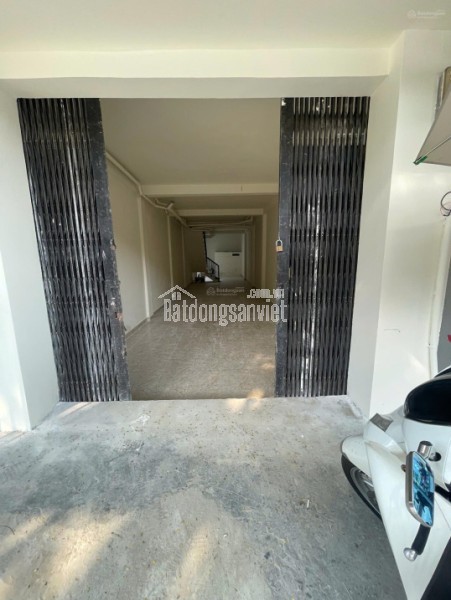 Nhà mặt tiền Hòa Bình kế bên trường tiểu học Hòa Bình, 13,5 TY