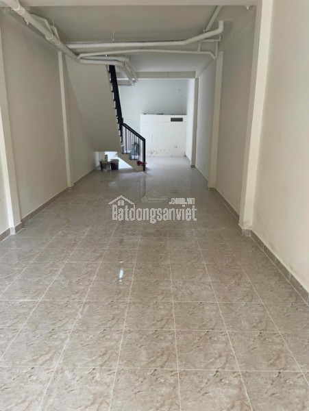 Nhà mặt tiền Hòa Bình kế bên trường tiểu học Hòa Bình, 13,5 TY