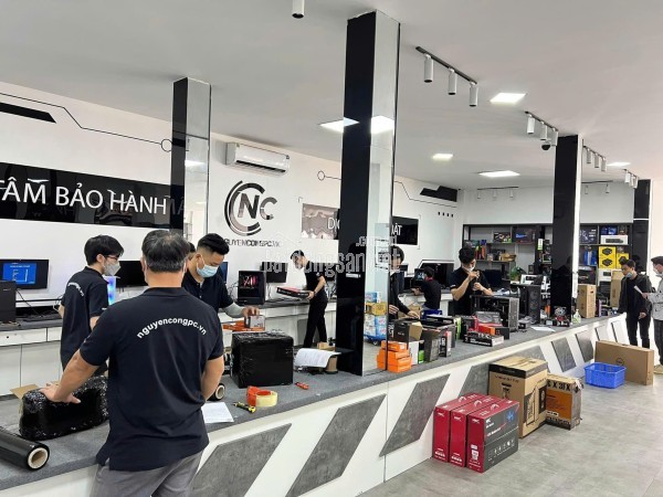 Bán Hoặc Cho Thuê Gấp Tòa Nhà MT Lý Thường Kiệt, P.15, Quận 11.