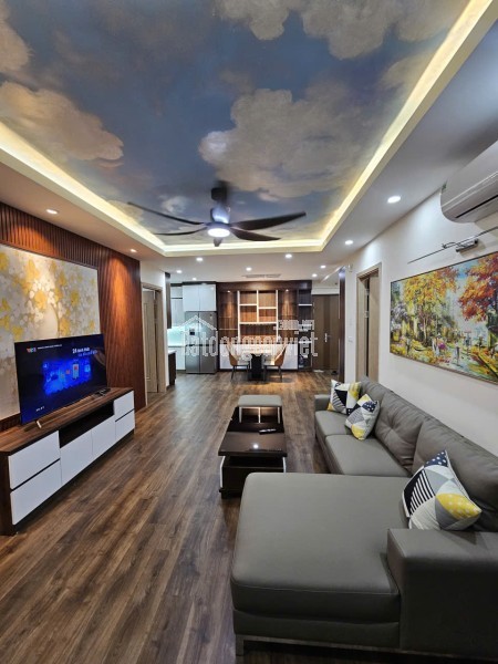 Chính chủ bán căn hộ 3 phòng ngủ cao cấp tại Sun Square - Full nội thất đẹp, sổ đỏ chính chủ