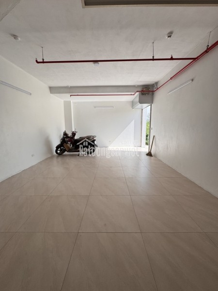 Tòa nhà dòng tiền Ngọc Thụy Long Biên – 7 tầng thang máy – 90m² – lô góc đẹp – 40 tỷ