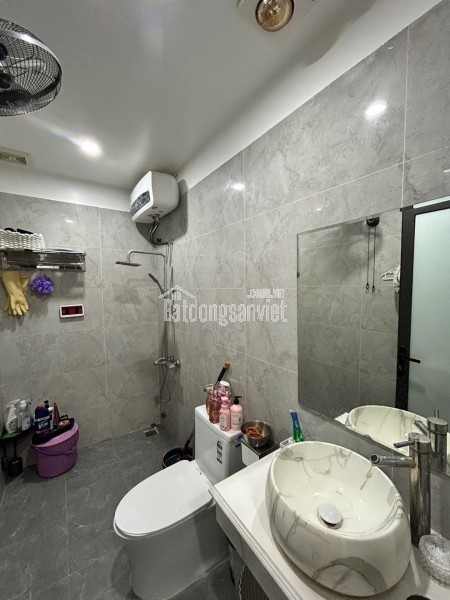 Lô góc hiếm khu TĐC A51 – Hồ Sen, 2 mặt tiền, thang máy hiện đại.