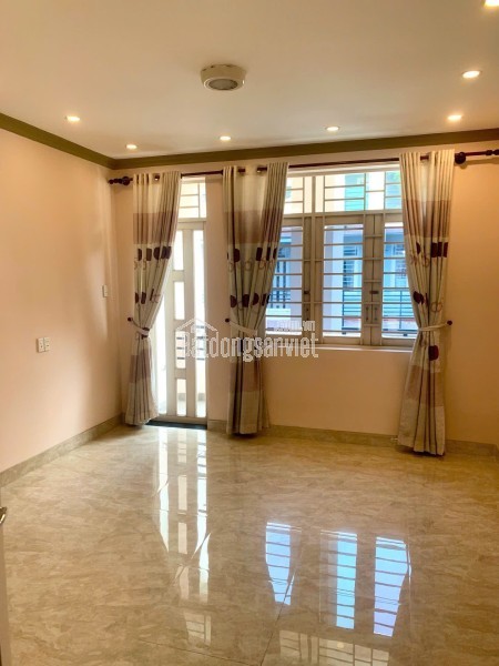 Bán nhà 2 tầng- hẻm xe hơi thông- ngã tư 4 xã Bình Trị Đông- chỉ 4 tỉ nhỉnh