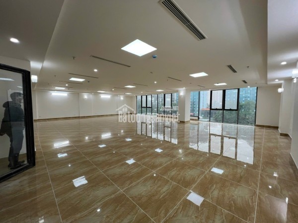 🔅 BÁN BIỆT THỰ ĐƠN LẬP SÂN VƯỜN KĐT MỚI YÊN HÒA, 234M2 4T MT 15M, CHỈ 122 TỶ 🔅