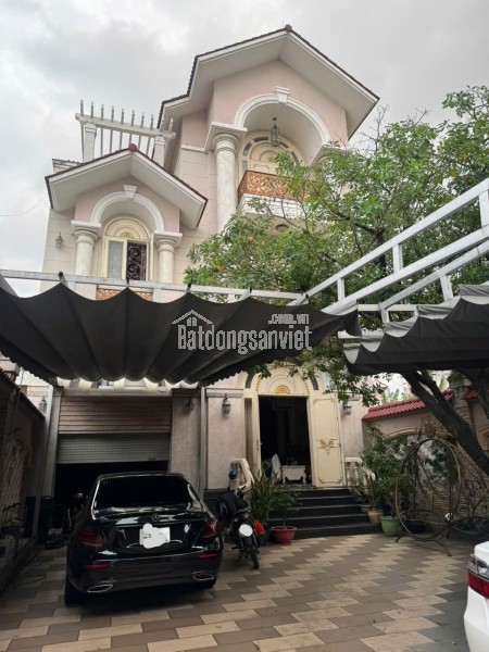 Hạ Giá Bán Gấp Biệt Thự 2 Mặt Tiền Trước Sau  Lê Quang Định