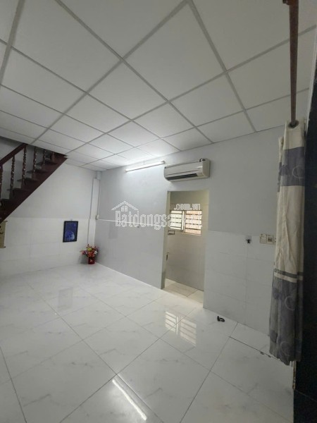 Chính chủ bán căn hộ góc đẹp CT1 A10 Nam Trung Yên - View hồ thoáng mát, không gian sống lý tưởng