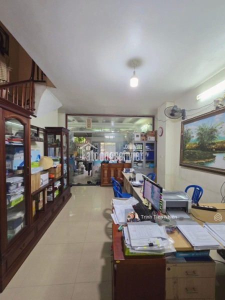 PHÂN LÔ- 126 HOÀNG VĂN THÁI-GẦN PHỐ-Ô TÔ SÁT NHÀ-CHỈ 13.45 tỷ còn TL